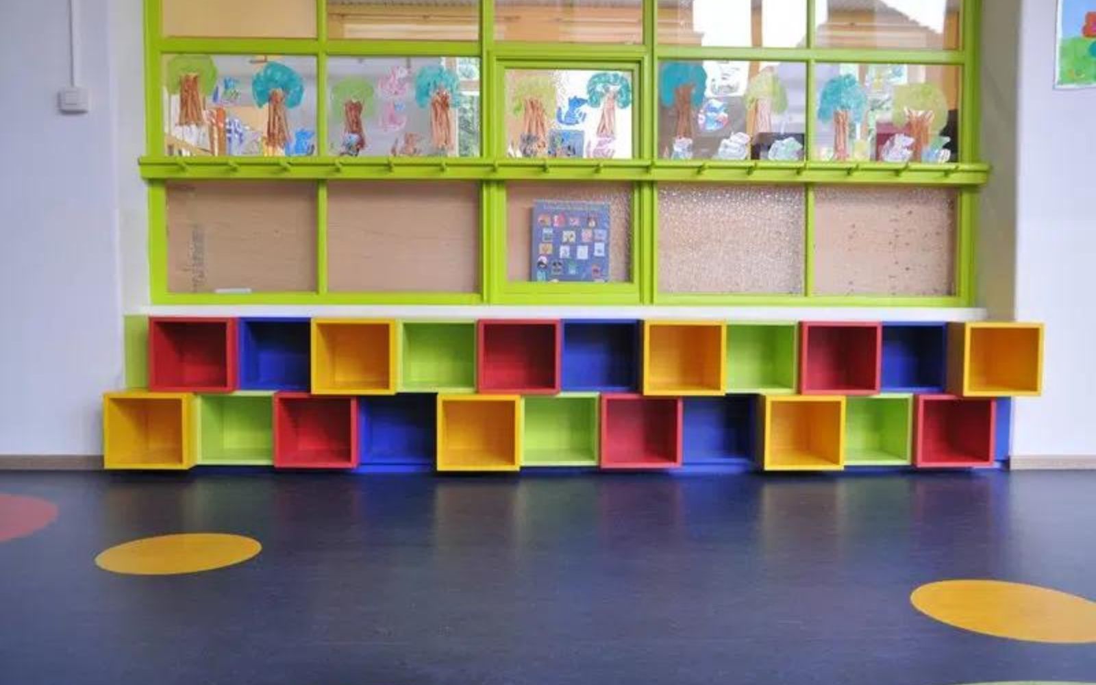 Mobilier sur mesure - Ecole maternelle (Alain Rosen)