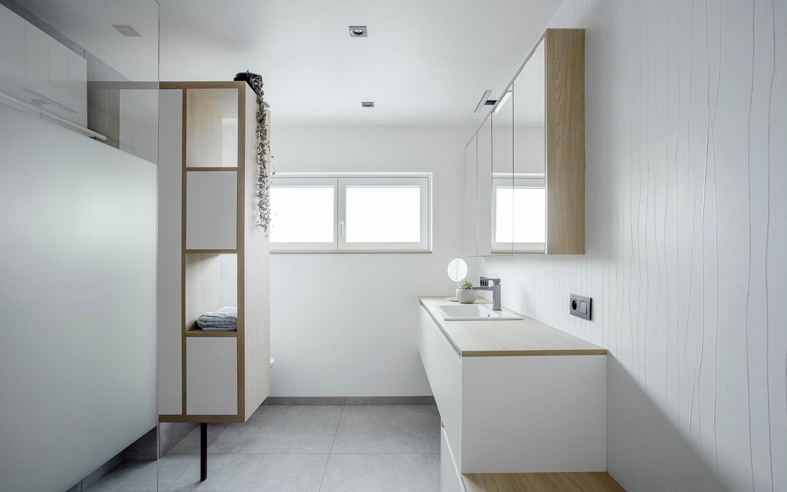 Salle de bains sur mesure - meubles Alain Rosen