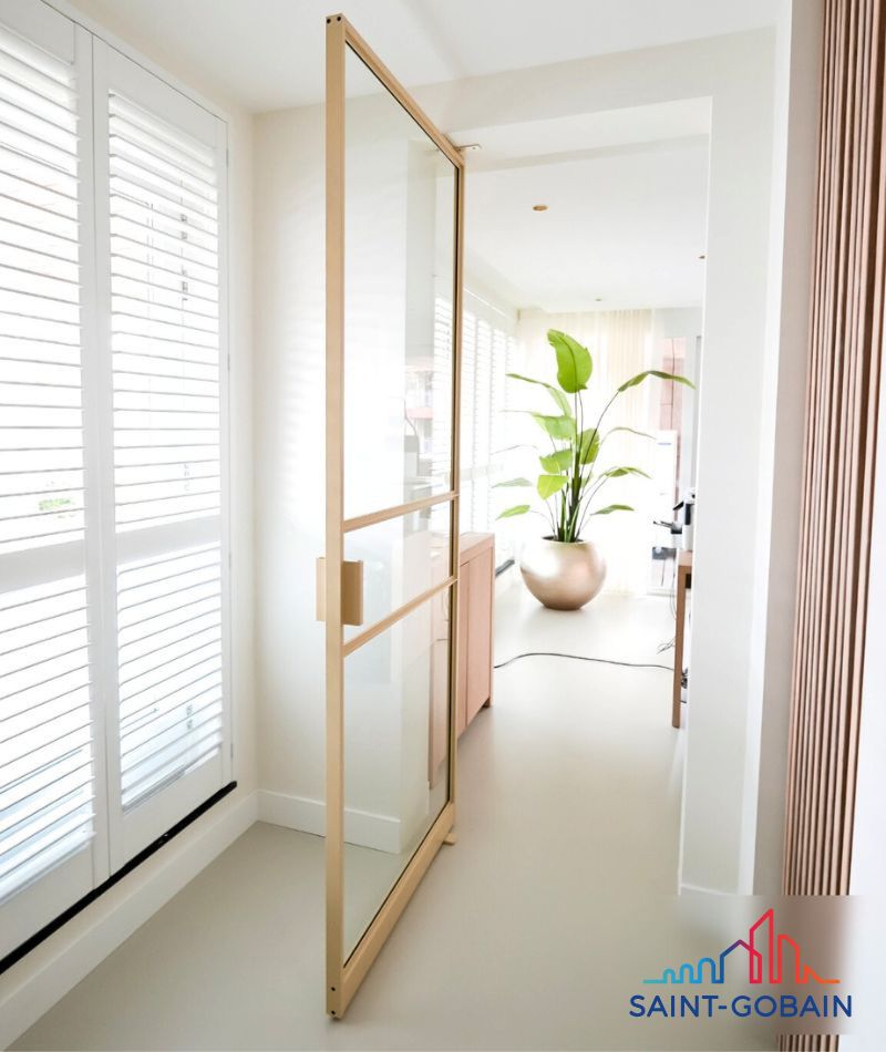 Emezzi - Saint-Gobain - Portes en alu